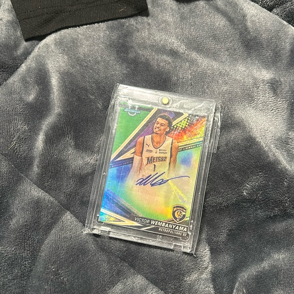 Victor wembanyama auto